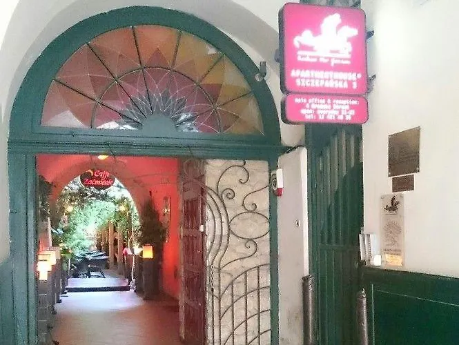 Szczepanska 3 Apartmenthouse Hotel Kraków