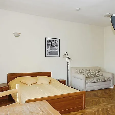 Szczepanska 3 Apartmenthouse 酒店